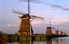 Windmills-Kinderdijk-Netherlands-600x450